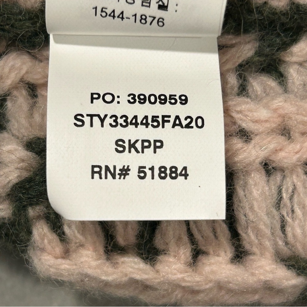 Patagonia Women's Snowbelle Beanie Knit Logo Winter Nordic Hat Pinyon Green O/S - Picture 7 of 7